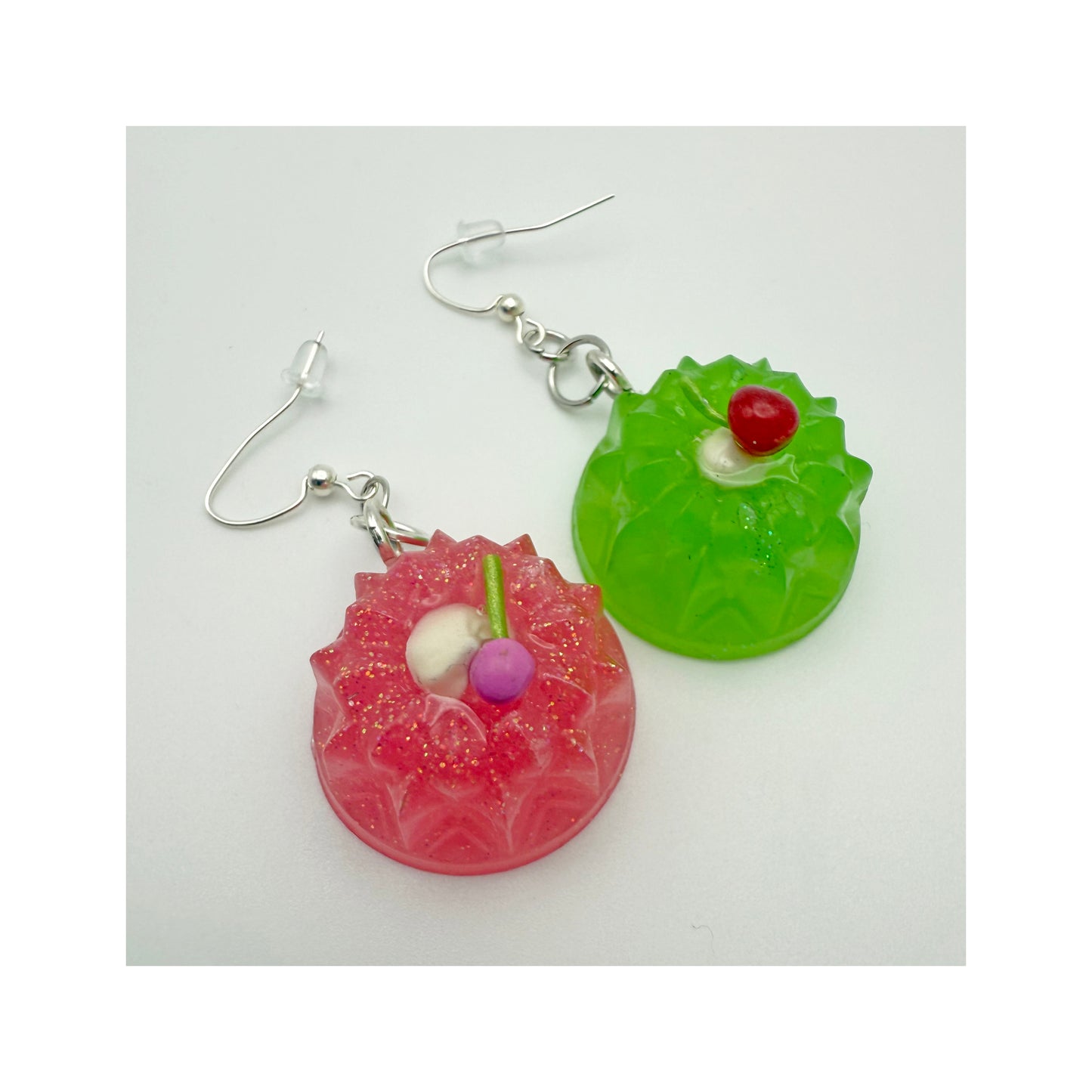Mini Jelly Mold Earrings - Electric Lime & Strawberry