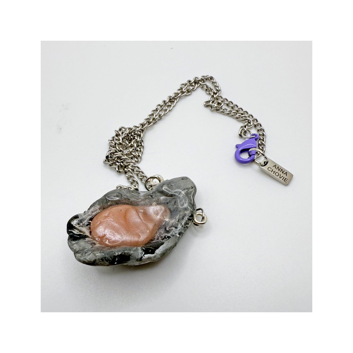 Lone Oyster Necklace