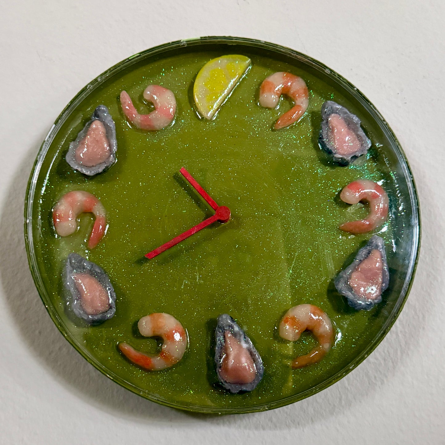 Seafood "Clocktail" in Glittering Avocado