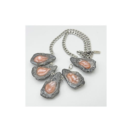 Five Oyster Heavy Chain Necklace